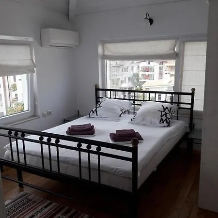Vila Pavloff / вила павлов Apartment Obzor
